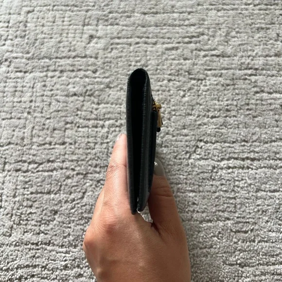 Ralph Lauren Black Wallet with Gold Emblem - Picture 4 of 16